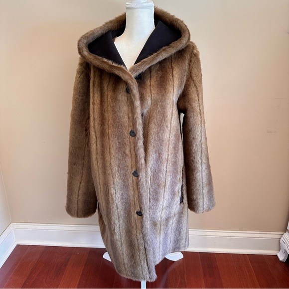 Dennis Basso Faux Fur and Suede Winter Coat Reversible Brown and Black Size Lg - Picture 7 of 9